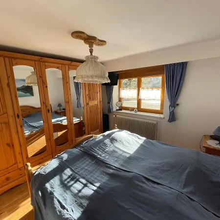 Zugspitzhaus Monika アパート