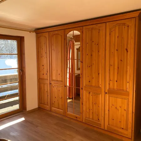 Zugspitzhaus Monika アパート レルモース