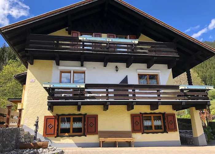 Zugspitzhaus Monika *