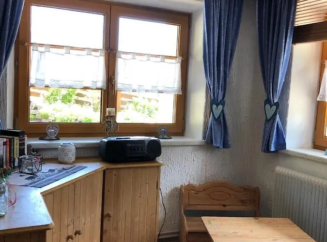 Zugspitzhaus Monika * ليرموس