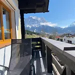 Zugspitzhaus Monika *