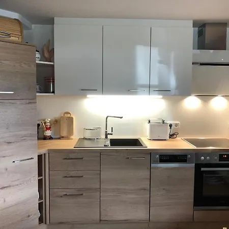 Апартаменты Zugspitzhaus Monika Лермос