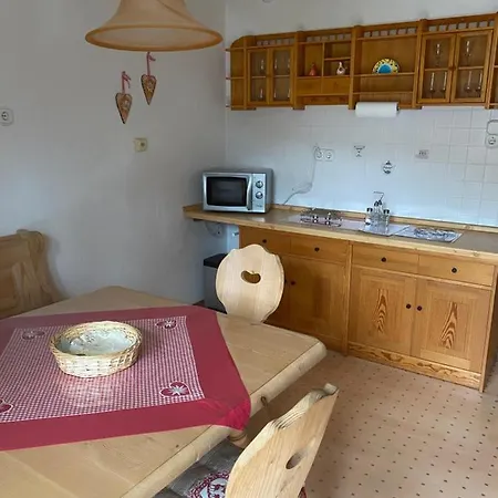 Zugspitzhaus Monika *